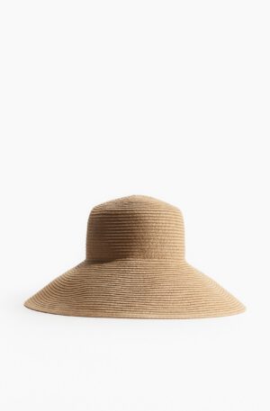 sloping brim straw hat