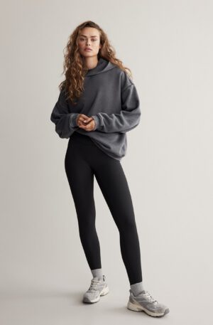activewear leggings with shapemove™